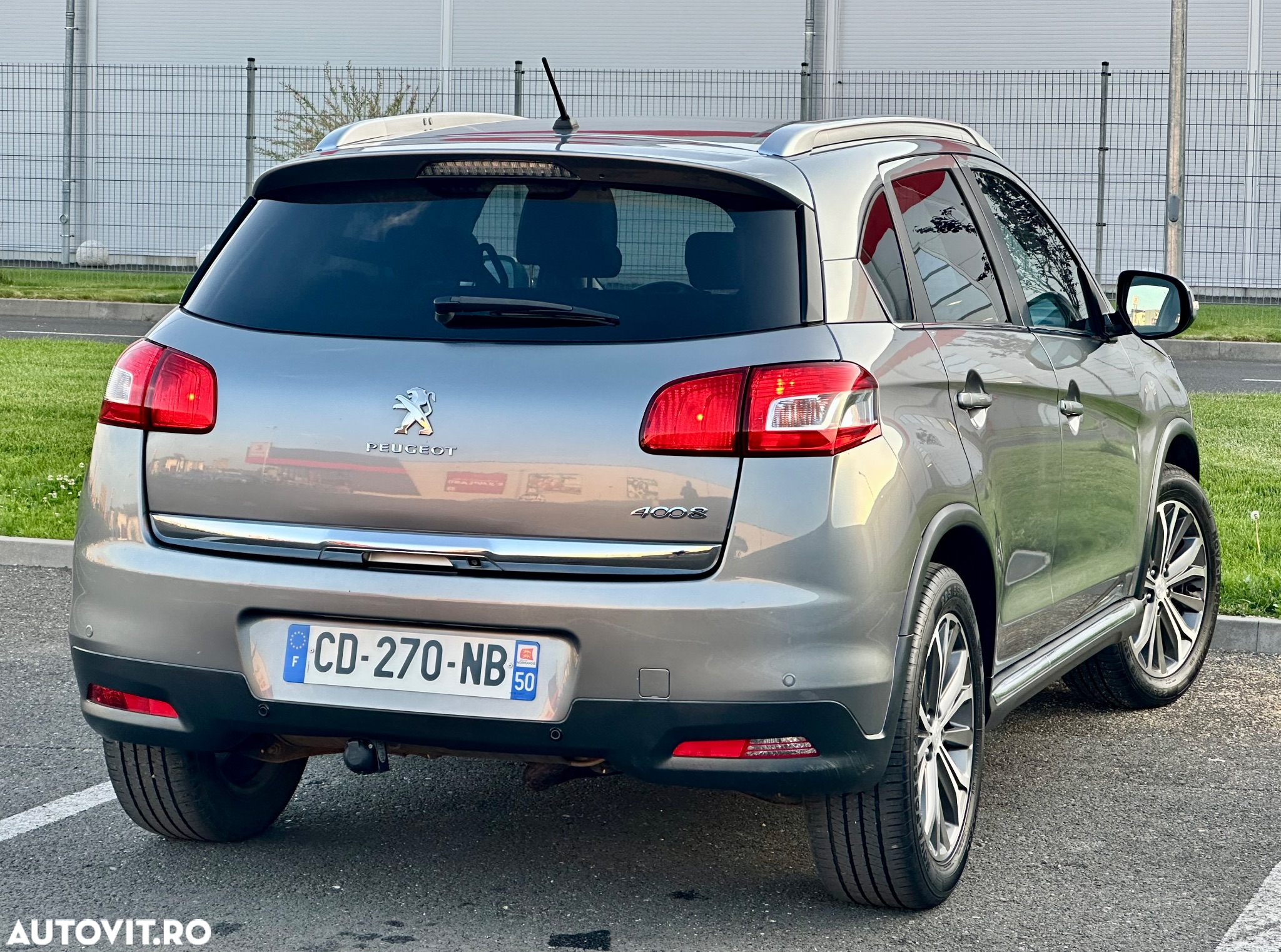 Peugeot 4008 1.8 HDI FAP STT Allure - 3