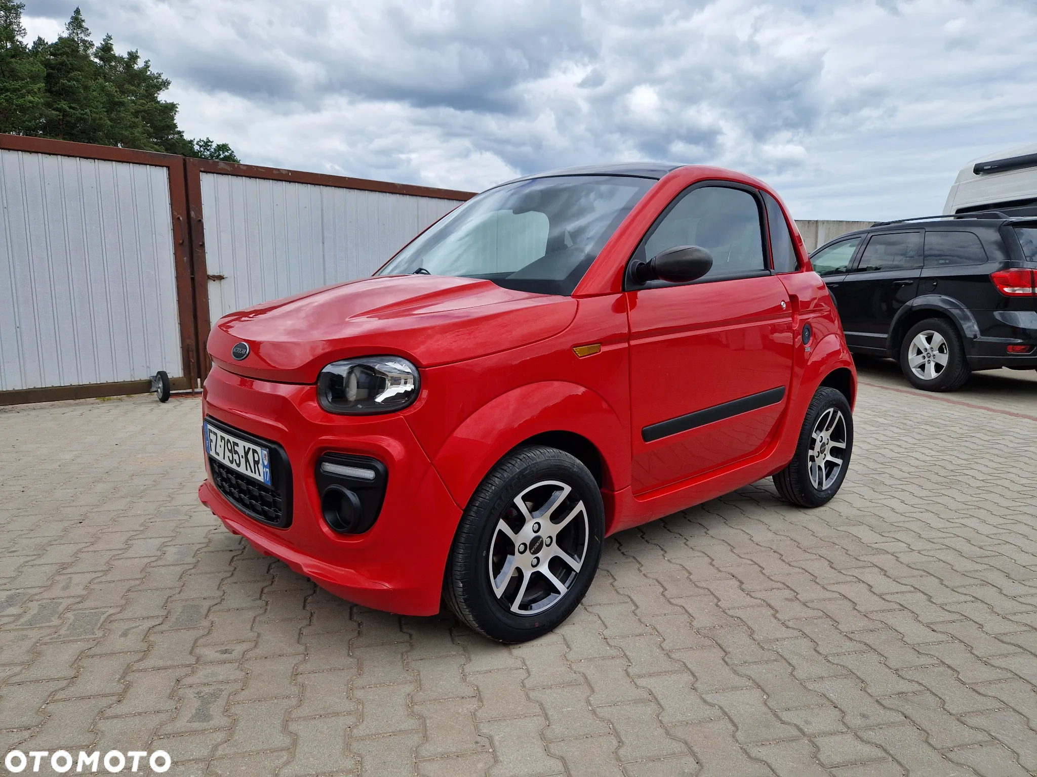 Microcar DUE - 13
