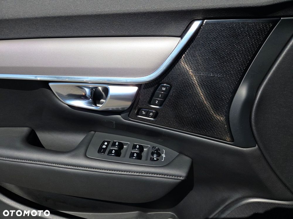 Volvo V90 T6 Recharge AWD Plus Dark - 22