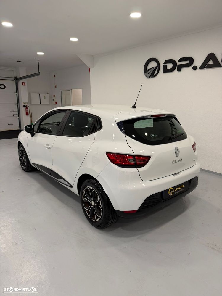 Renault Clio 1.5 dCi Dynamique S - 4