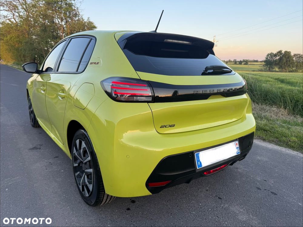 Peugeot 208 1.2 PureTech Active Pack S&S - 11