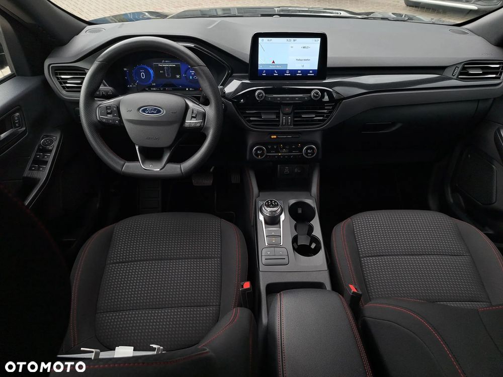 Ford Kuga 2.5 FHEV FWD ST-Line - 24