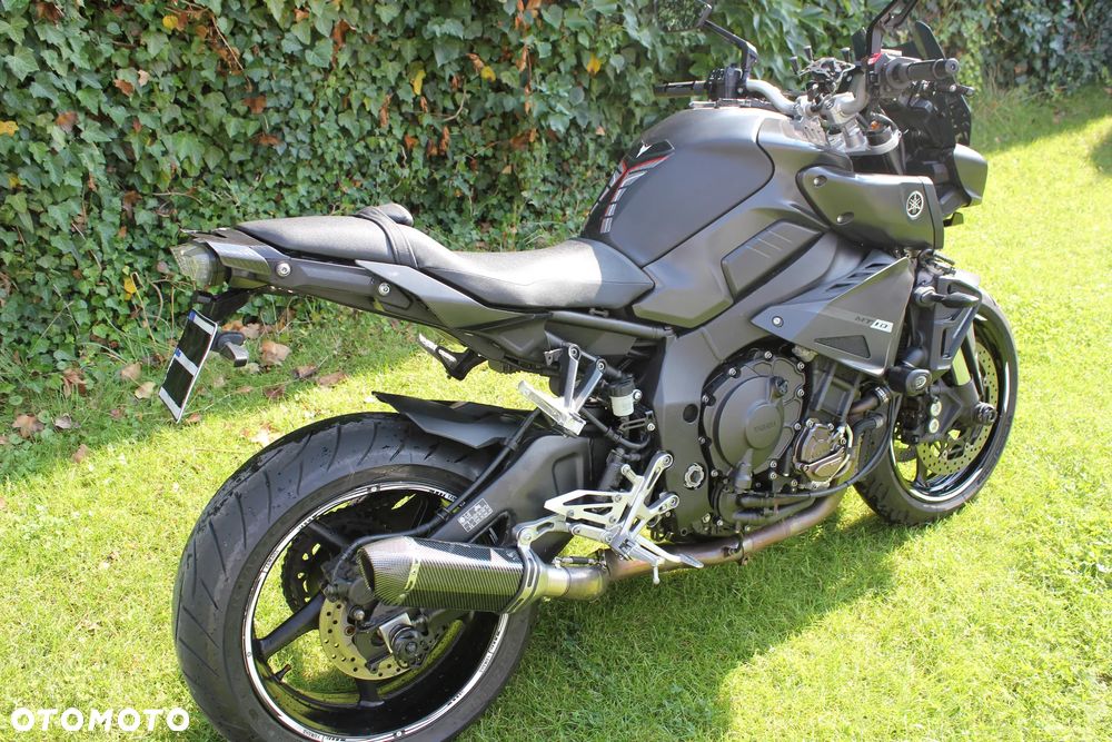 Yamaha MT - 12