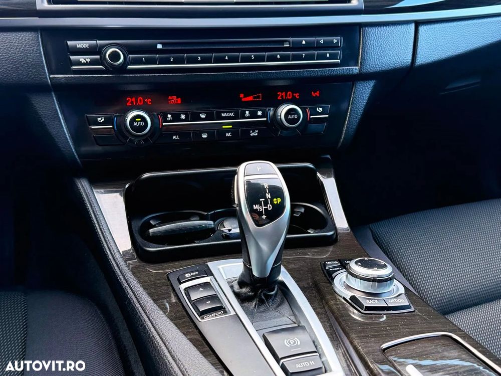 BMW Seria 5 520d Touring Aut. - 8
