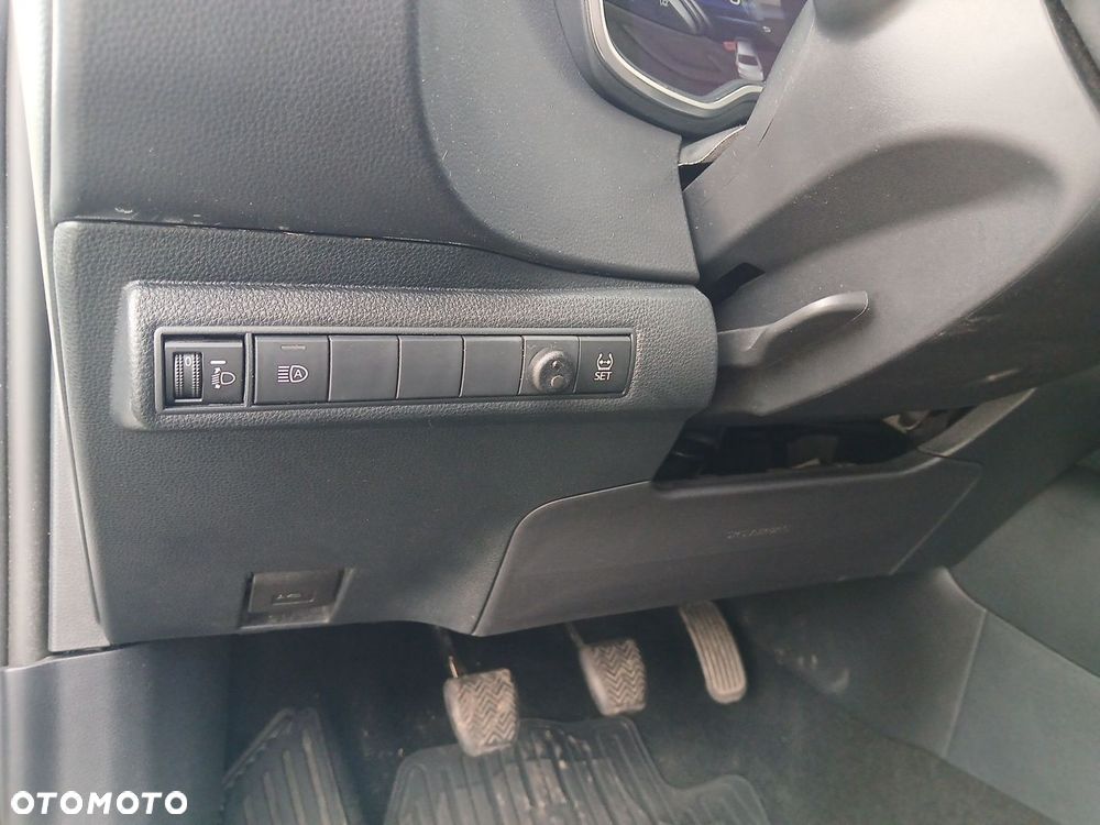 Toyota Corolla - 23