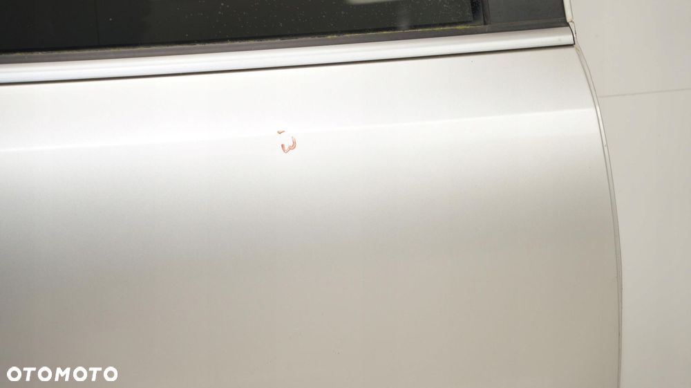 DRZWI PRAWY TYŁ KIA SPORTAGE III 10-14R 9S - 7