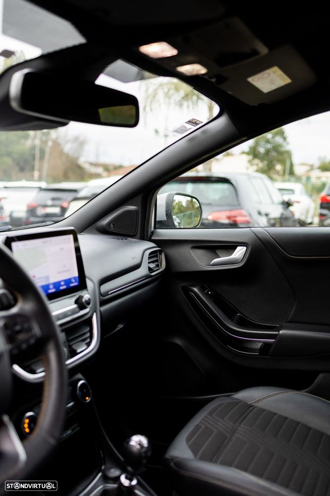 Ford Puma 1.0 EcoBoost MHEV ST-Line X Gold SIP - 28