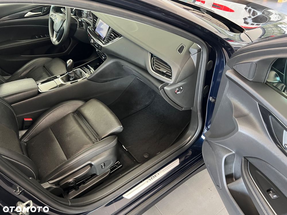 Opel Insignia 2.0 Business Edition - 32