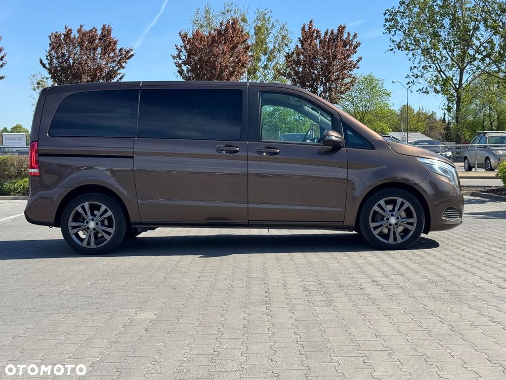 Mercedes-Benz Klasa V 250 d 4-Matic 7G-Tronic - 10