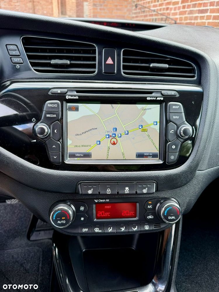 Kia Ceed 1.6 CRDi 128 Dream-Team Edition - 13