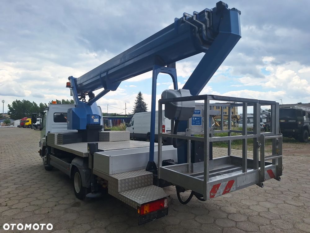 Mercedes-Benz podnośnik koszowy zwyżka Ruthmann T 330 - 4