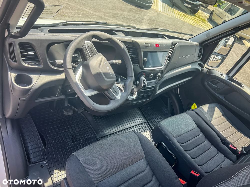 Iveco Daily 50C18HA8Z DMC 3.5T skrzynia otwarta 6m od ręki! - 18