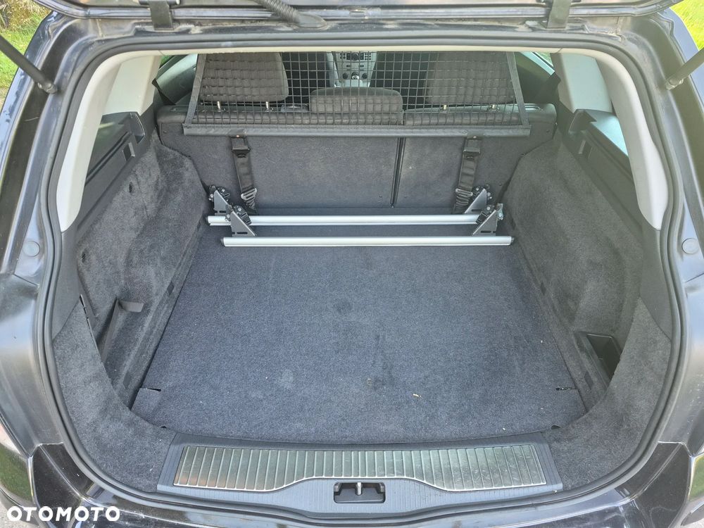 Opel Astra 1.6 Comfort / Cool - 28