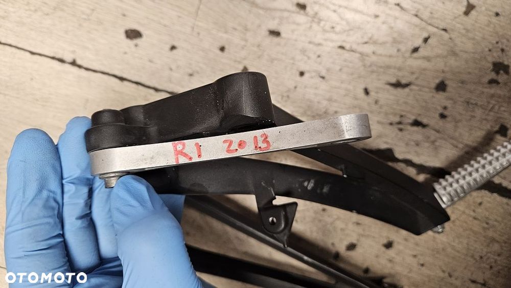 Set podnóżek pasażera prawy lewy Yamaha YZF R1 RN22 - 9