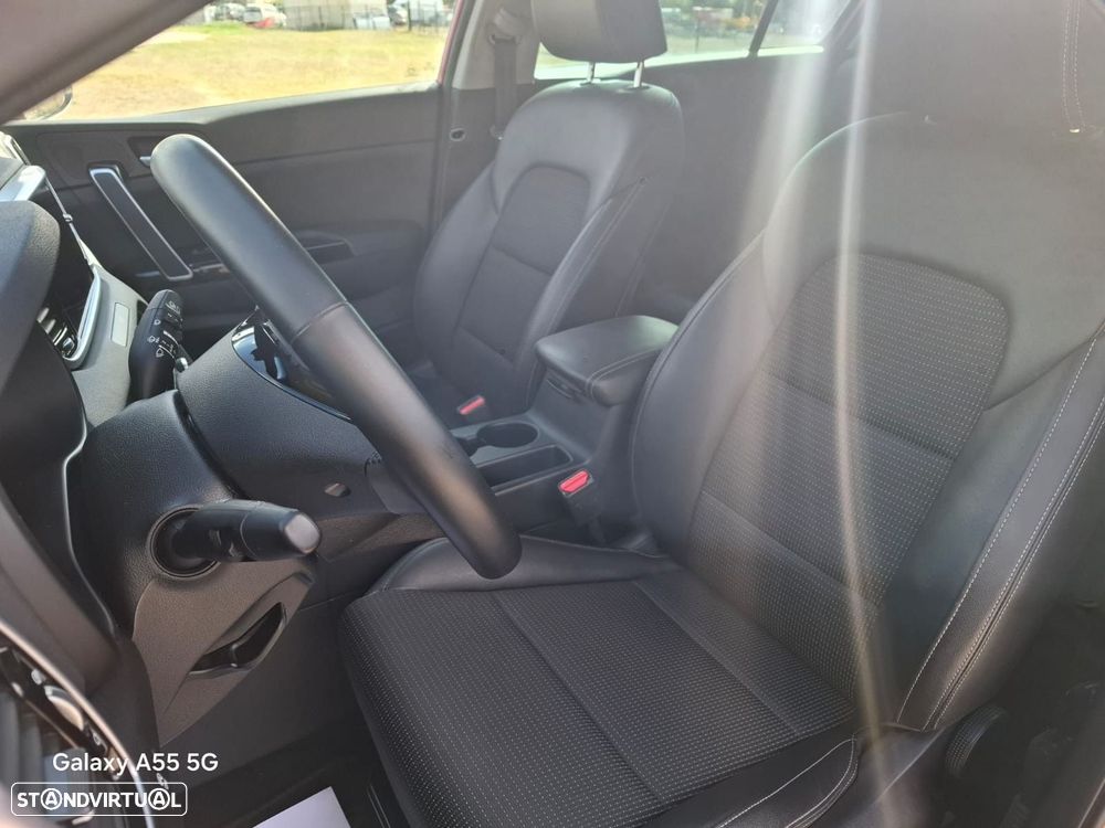 Kia Sportage 1.6 CRDI ISG MHEV Tech - 16