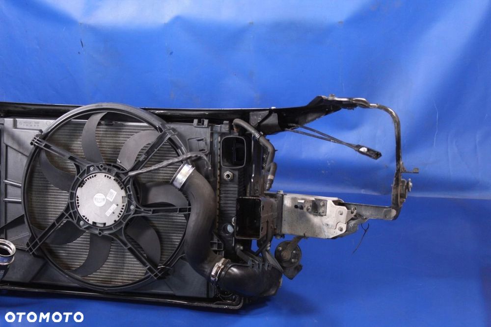 PAS PRZEDNI CHŁODNICE MERCEDES W221 3.0 CDI 06r - 6