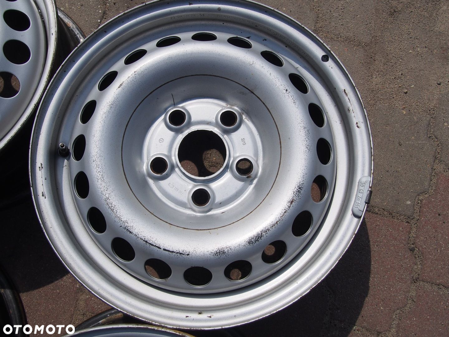VW T5 T6 MULTIVAN AMAROK 16 5x120 ET51 4szt - 2