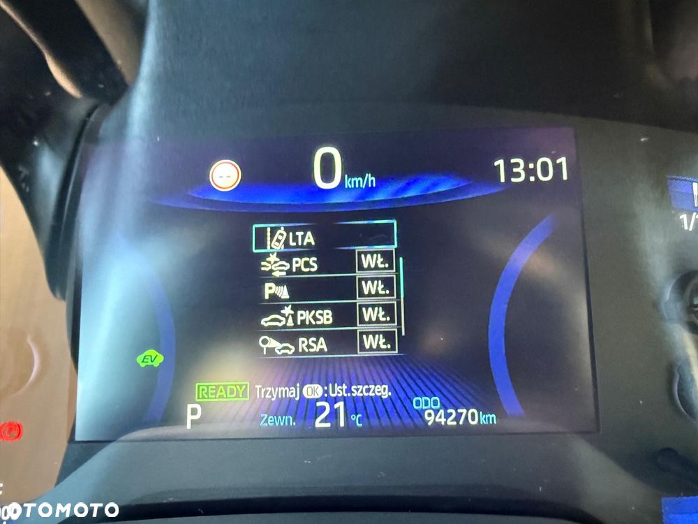 Toyota Corolla 1.8 Hybrid Comfort - 23