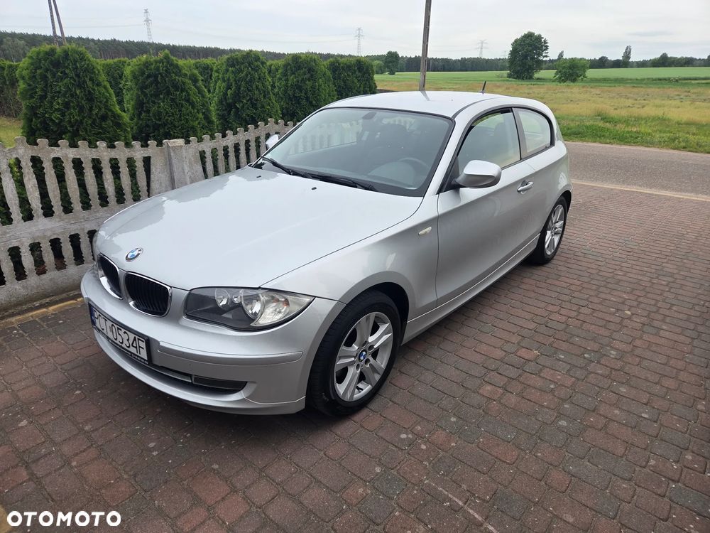 BMW Seria 1 118d DPF Edition Lifestyle - 2