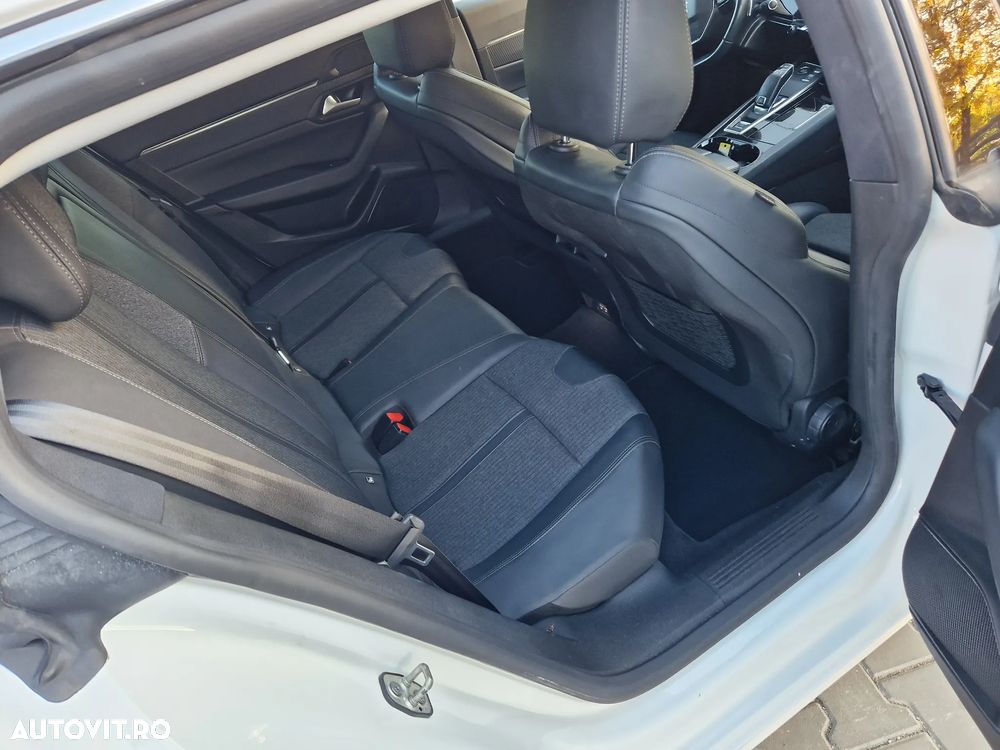 Peugeot 508 SW BlueHDi 130 EAT8 Allure Business-Paket - 8