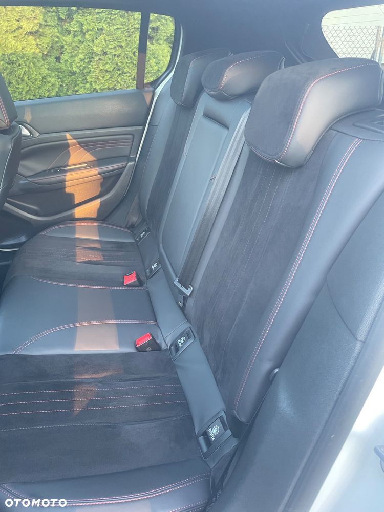 Peugeot 308 GTi by Sport - 33