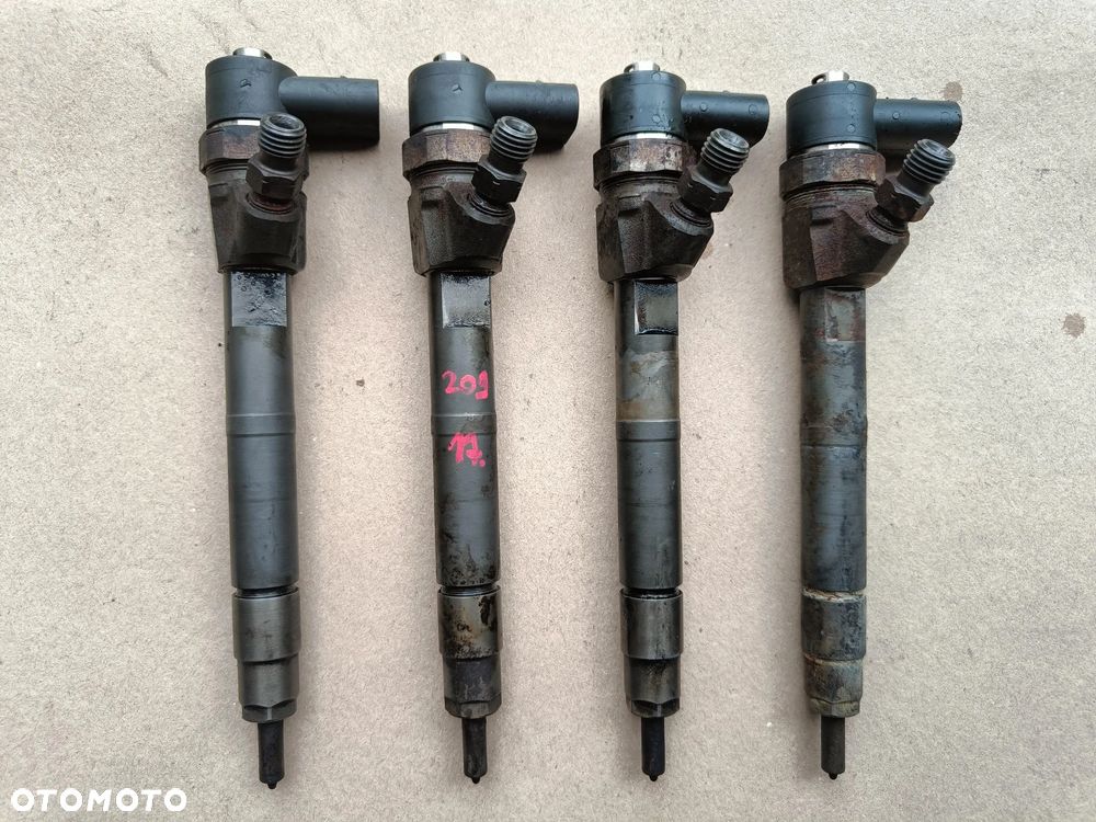 MERCEDES W203 W209 W211 2.2 2.7 3.2 CDI WTRYSKIWACZE WTRYSKI KOMPLET WTRYSKIWACZ A6460700787 - 1
