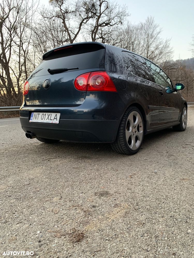 Volkswagen Golf 2.0 GTI - 5