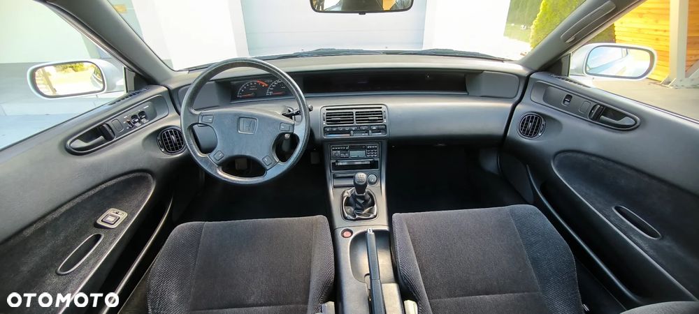 Honda Prelude 2.0i-16 - 11