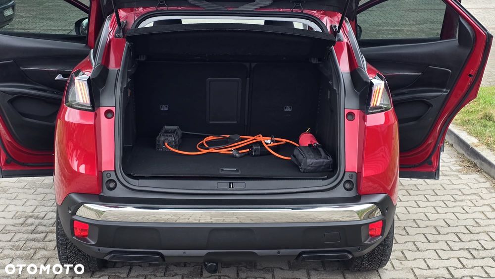 Peugeot 3008 225 e-EAT8 Allure - 13