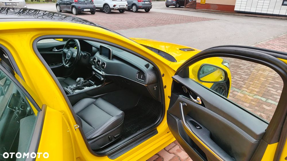 Kia Stinger 2.0 T-GDI XL - 10