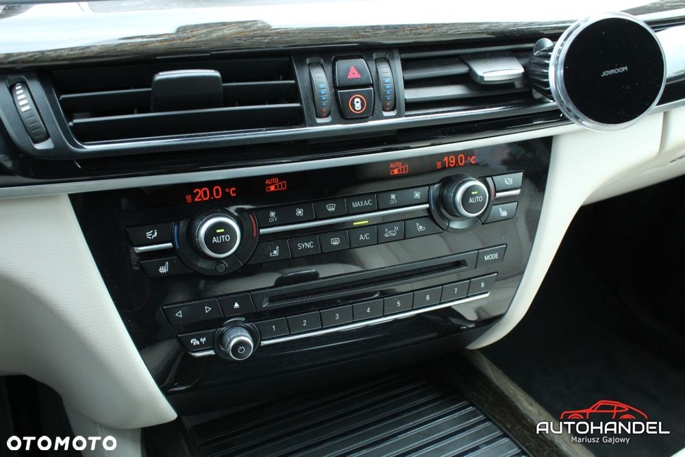 BMW X5 - 19