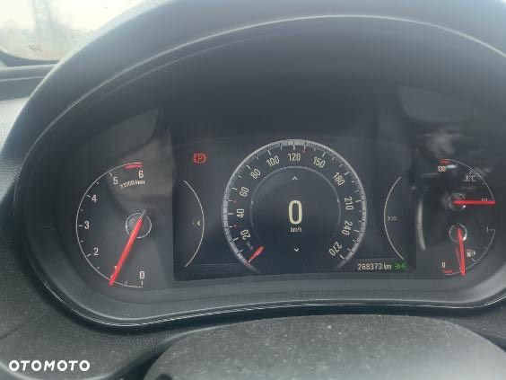 Opel Insignia 2.0 CDTI Cosmo ecoFLEX S&S - 12