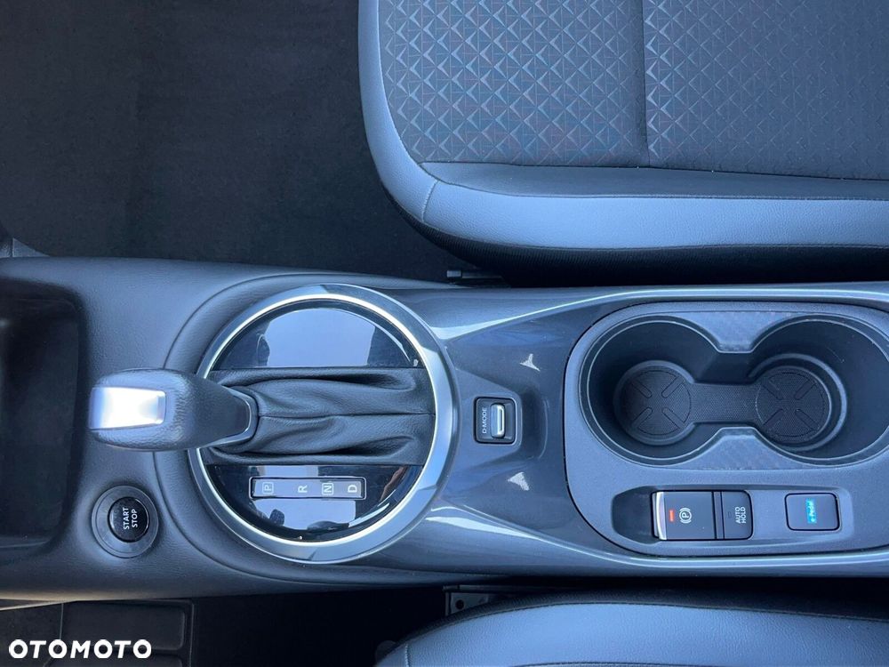 Nissan Juke - 25