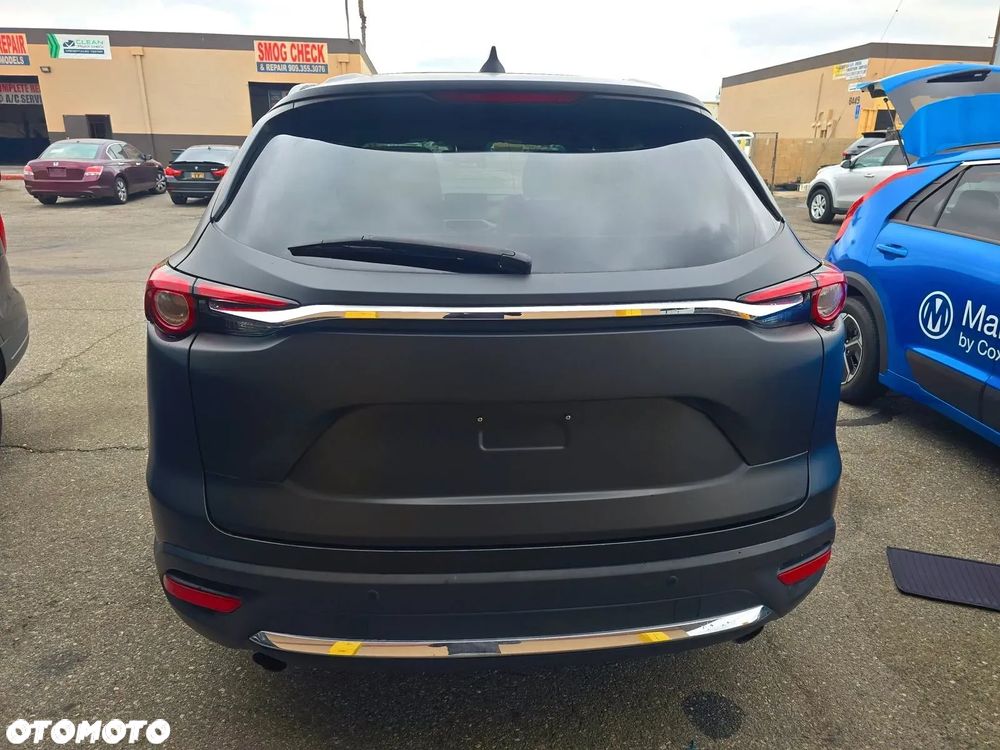 Mazda CX-9 - 5