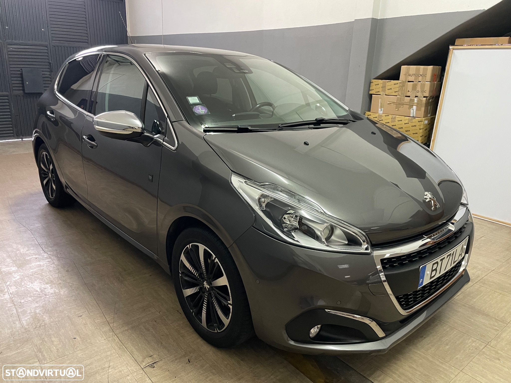 Peugeot 208 PureTech 110 Stop & Start Tech Edition - 9