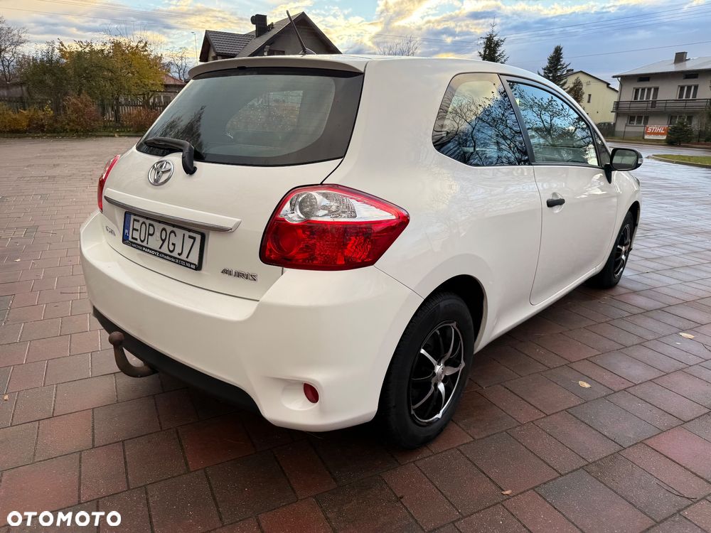 Toyota Auris 1.4 D-4D Edition - 24