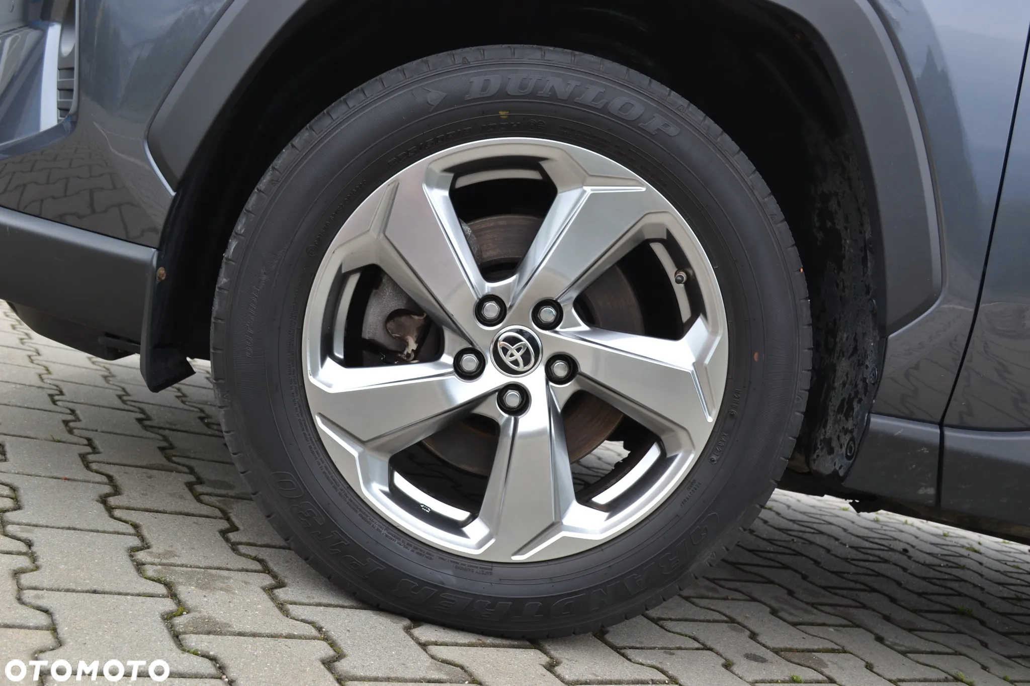 Toyota RAV4 - 17