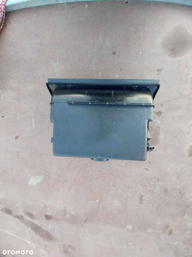 Schowek  vw t5 multivan - 4