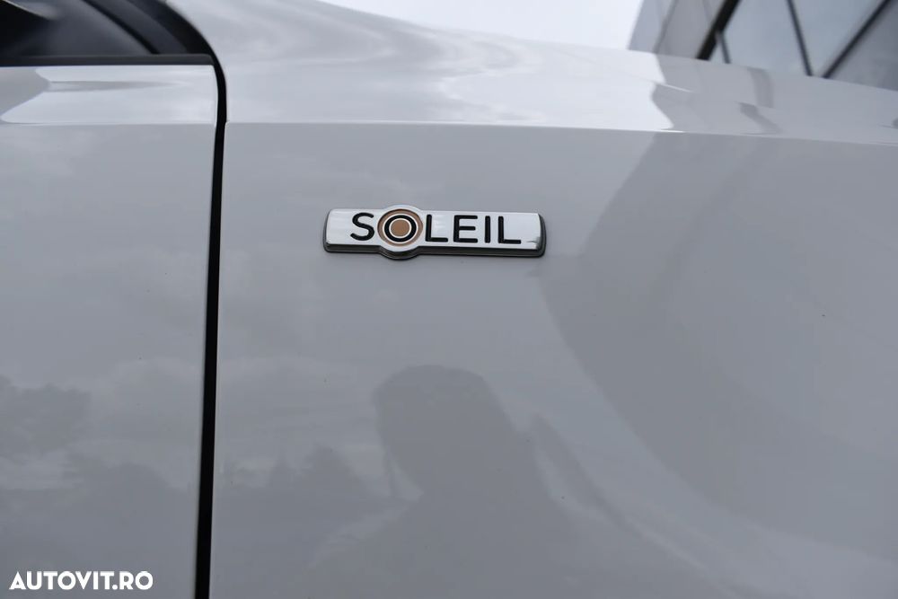 Skoda Octavia 1.6 TDI DSG Style - 38