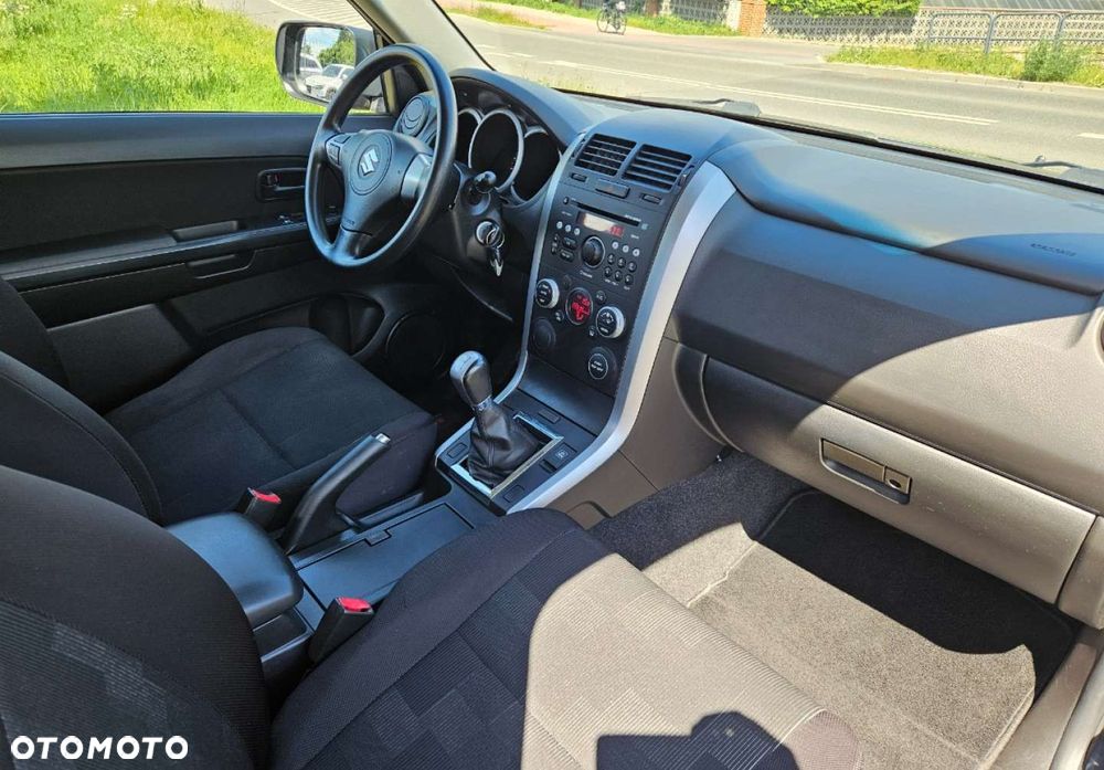 Suzuki Grand Vitara - 9