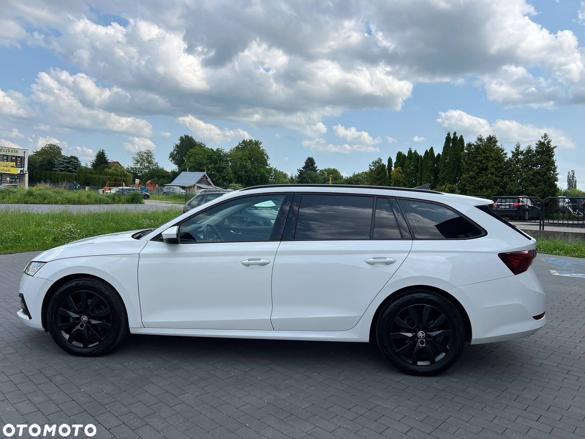 Skoda Octavia 2.0 TDI Business DSG - 6