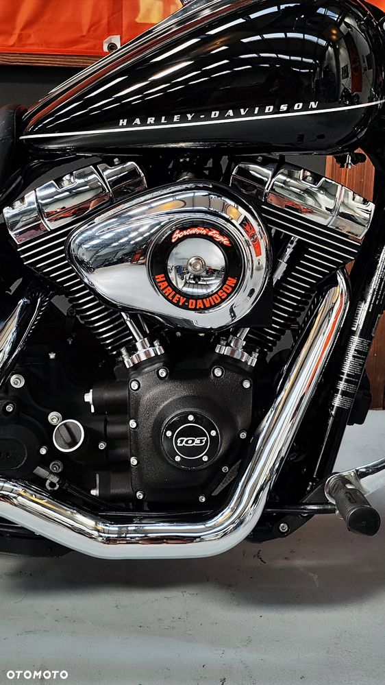 Harley-Davidson Dyna Wide Glide - 23