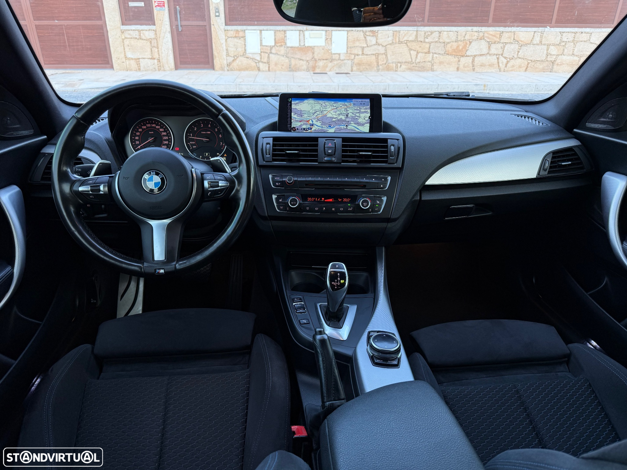 BMW M135i xDrive Sport-Aut. - 32