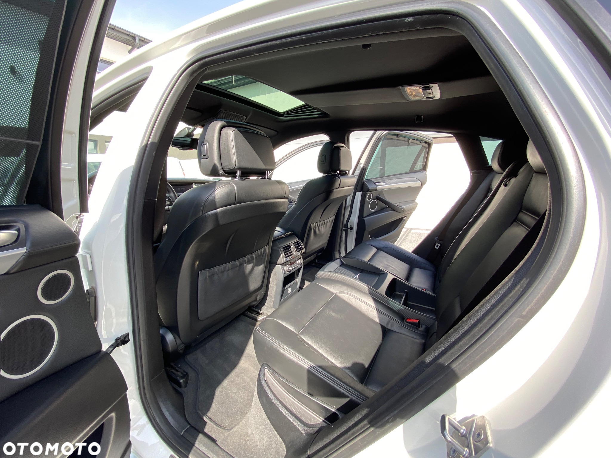 BMW X6M - 21