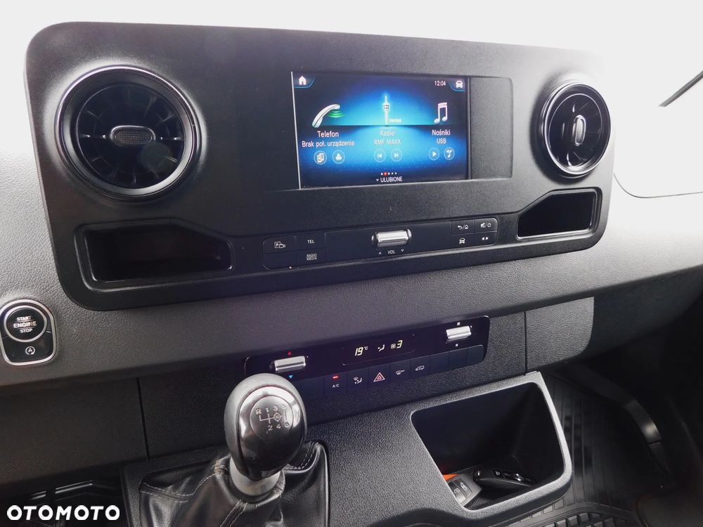 Mercedes-Benz Sprinter - 8