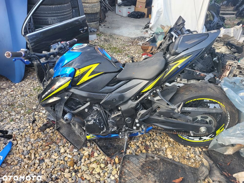 EU Suzuki GSX-S750 Gsx-s 750 17-23 Części Silnik Pali Rama Dokumenty Koło Wahacz Owiewka Pompa Inne - 8