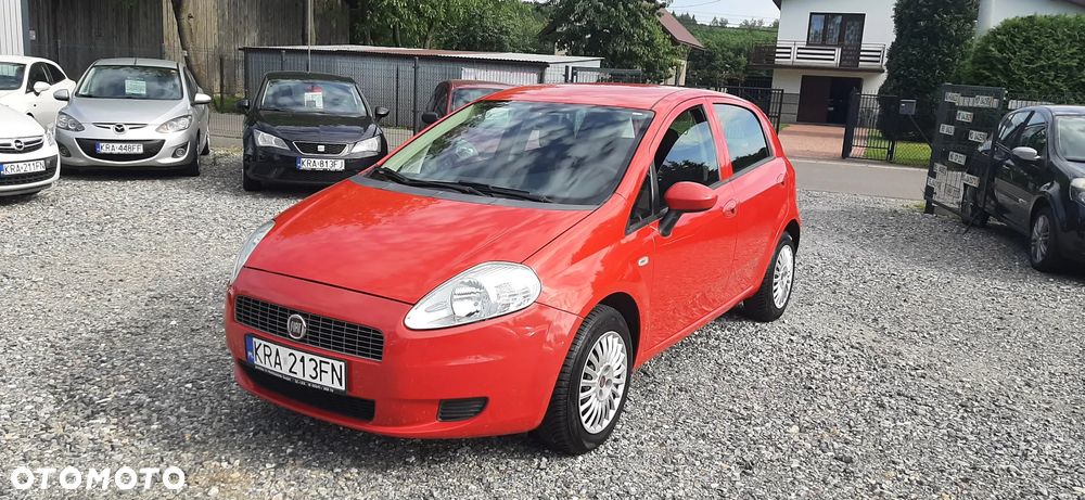 Fiat Grande Punto - 13