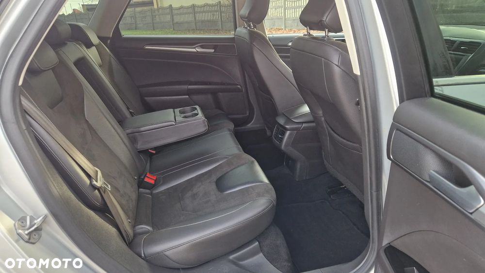 Ford Mondeo 2.0 TDCi ST-Line PowerShift - 14