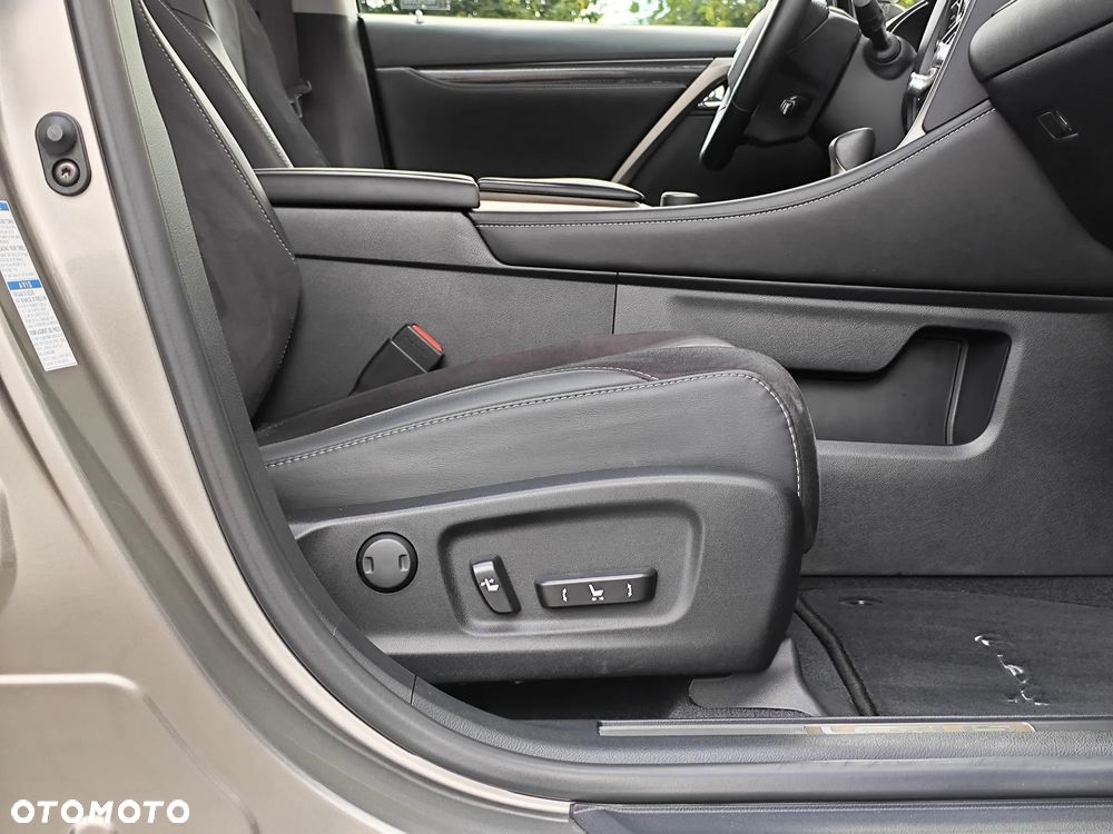 Lexus RX 200t / 300 Elegance MY19 - 15