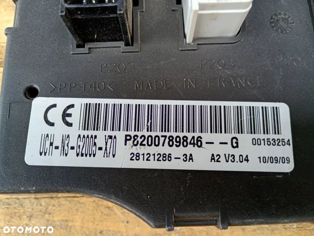 sterownik moduł komfortu uch-n3 renault trafic ii vivaro a primastar p8200789846g - 2
